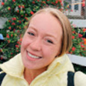 Meet your Posher, Claire